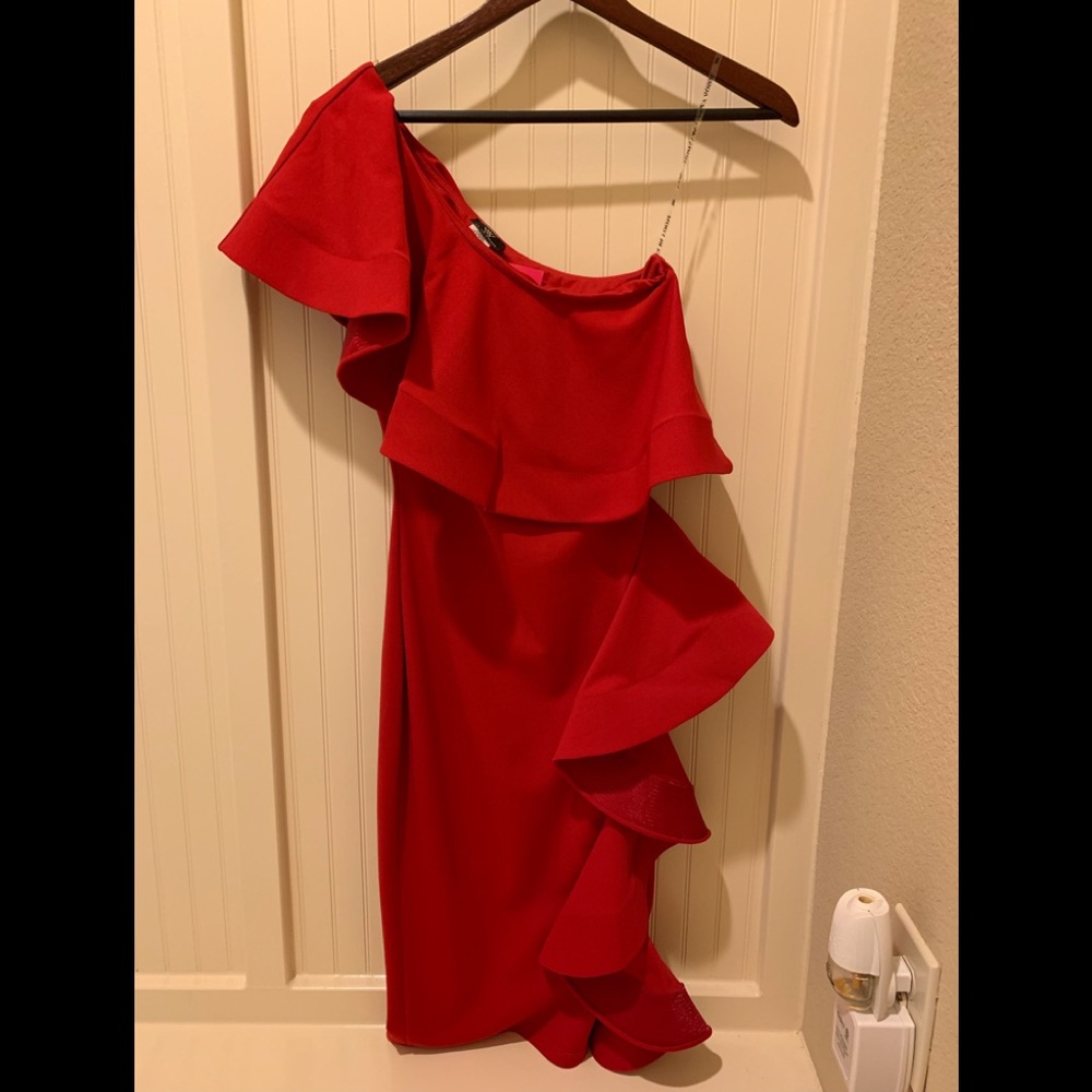 NWT Red One Shoulder Maxi Dress